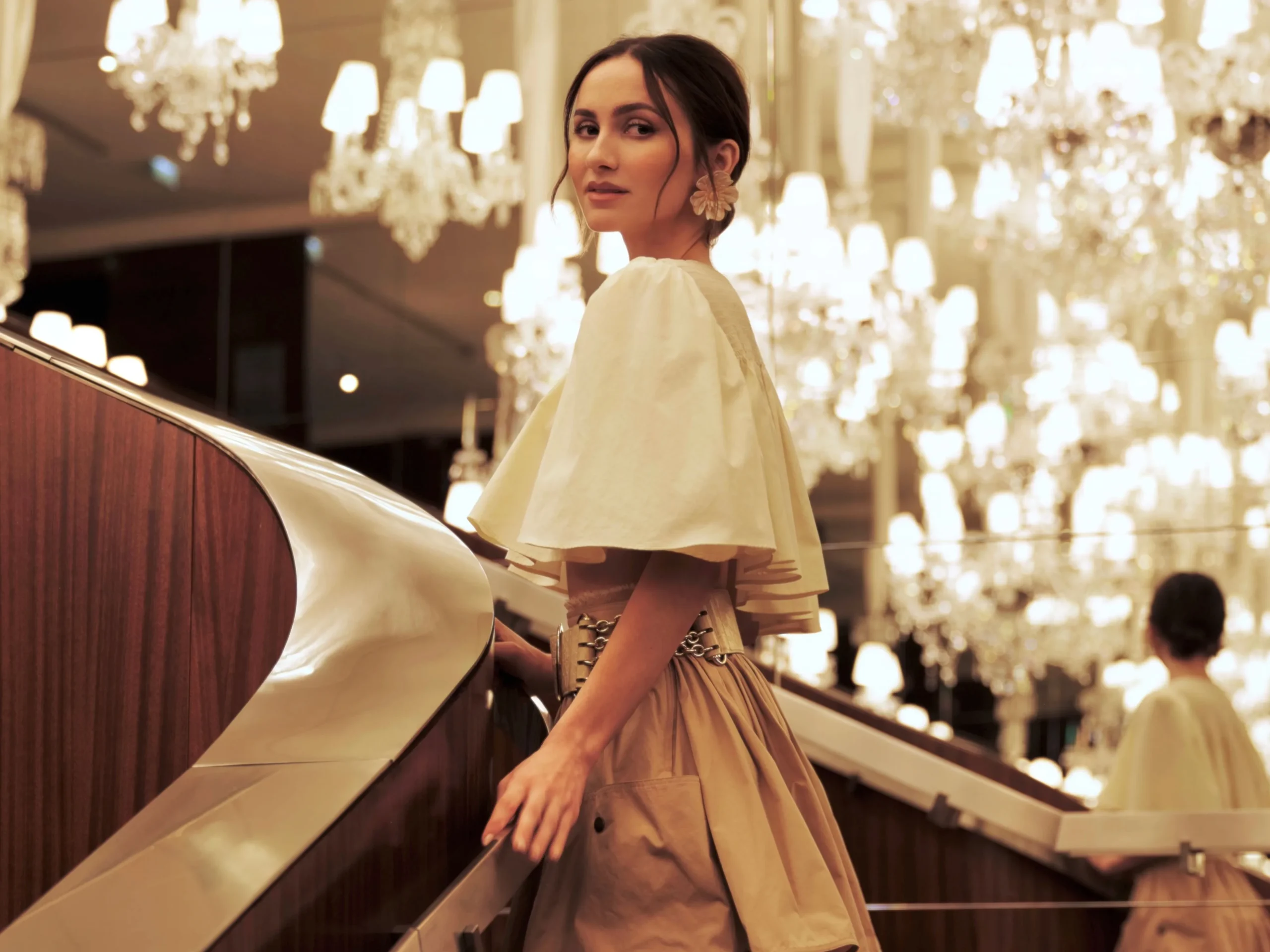 Room Service, Vintage-Shopping, and Boho Chic: How Maude Apatow Does PFW